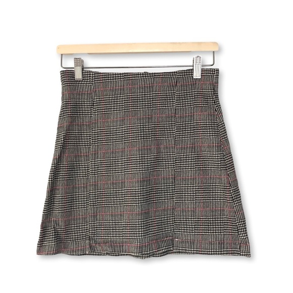 Reformation Oak Mini Skirt Houndstooth Plaid Size 6 - Picture 2 of 10